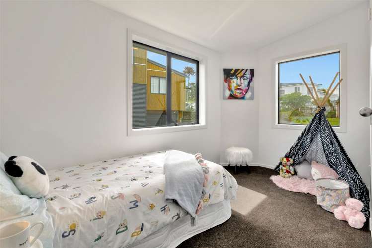 84a Stewart Drive Newlands_11