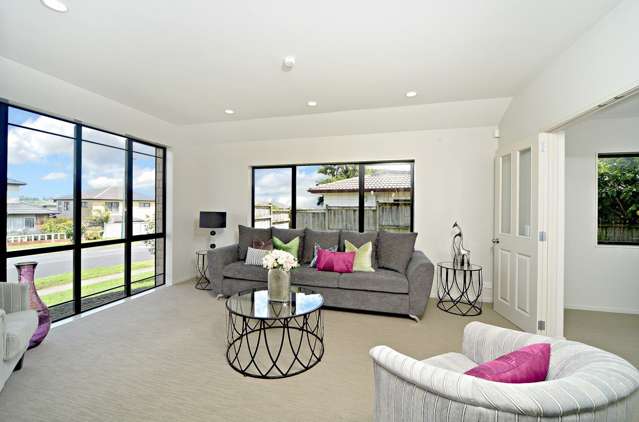 18 Terrasini Drive Flat Bush_1