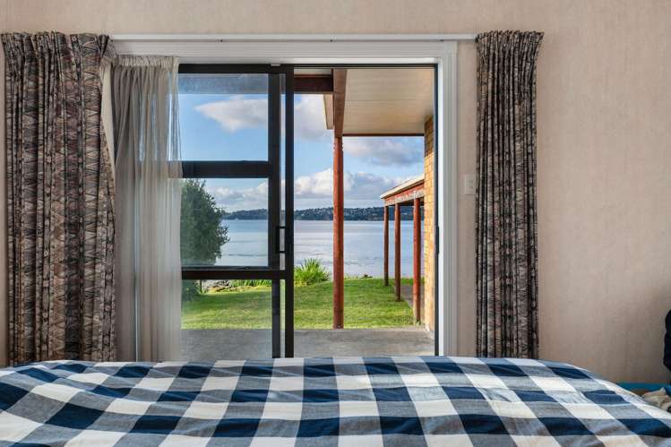 54 Spinnaker Drive Te Atatu Peninsula_9