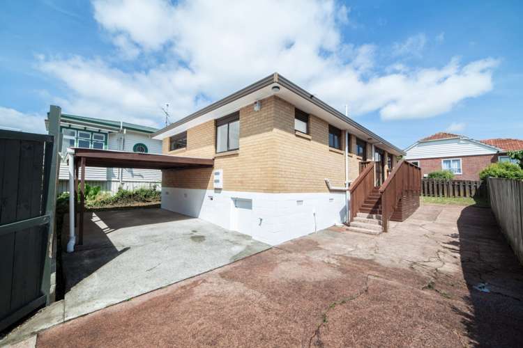 2/1515 Great North Road Waterview_11