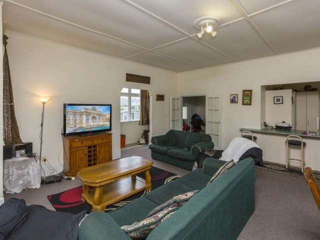 4 Phar Lap Grove Trentham_1