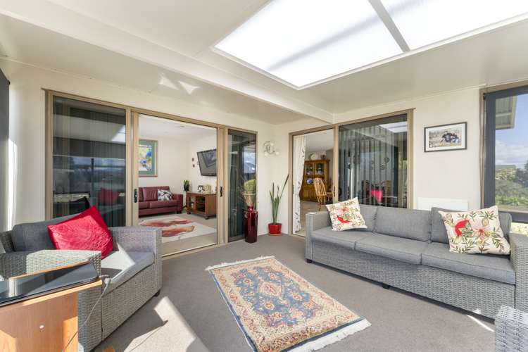 5 Otia Drive Richmond_6