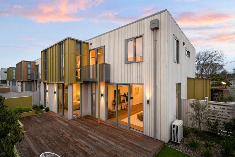 1/42 Browns Road St Albans_1