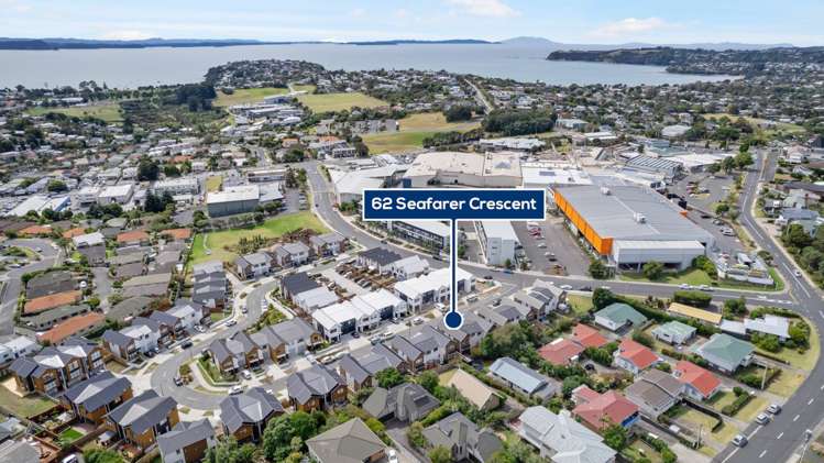 62 Seafarer Crescent Stanmore Bay_21