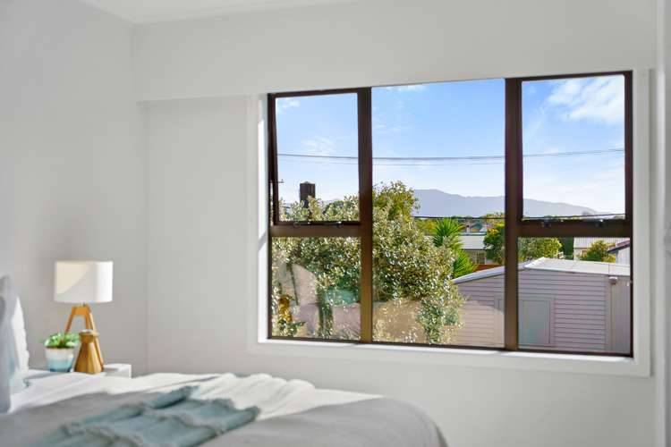 5 Parakai Street Paraparaumu_12