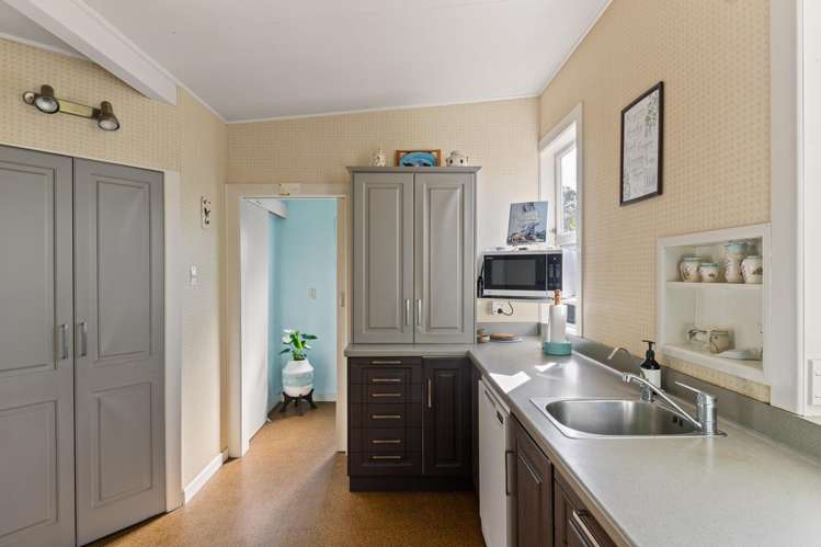 30 Hurahura Road Inner Kaiti_11