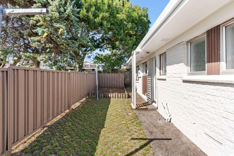 1/14 Butley Drive Farm Cove_14