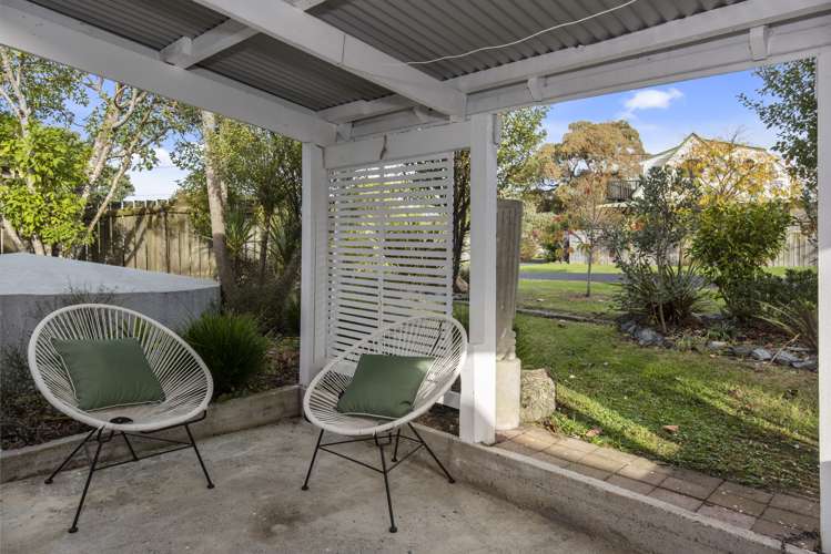 3 Ferndale Avenue Leigh_15