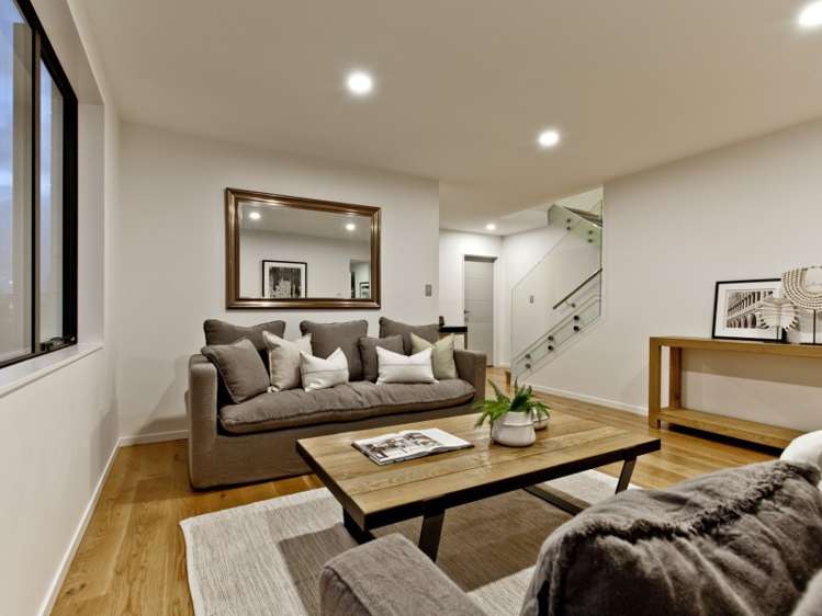 16 Bearing Parade Long Bay_17