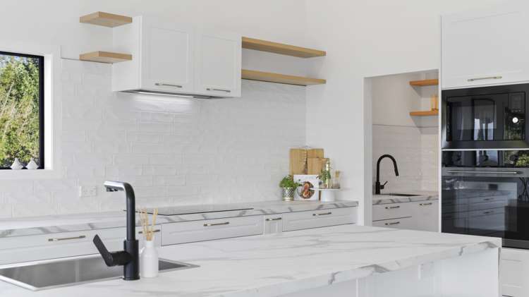 91 Pacific Parade Army Bay_13