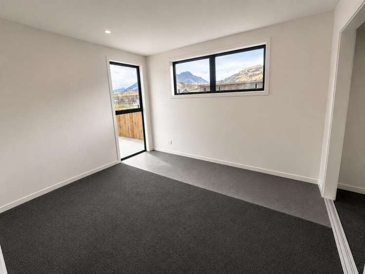 16a Goldfinch Drive Park Ridge_3