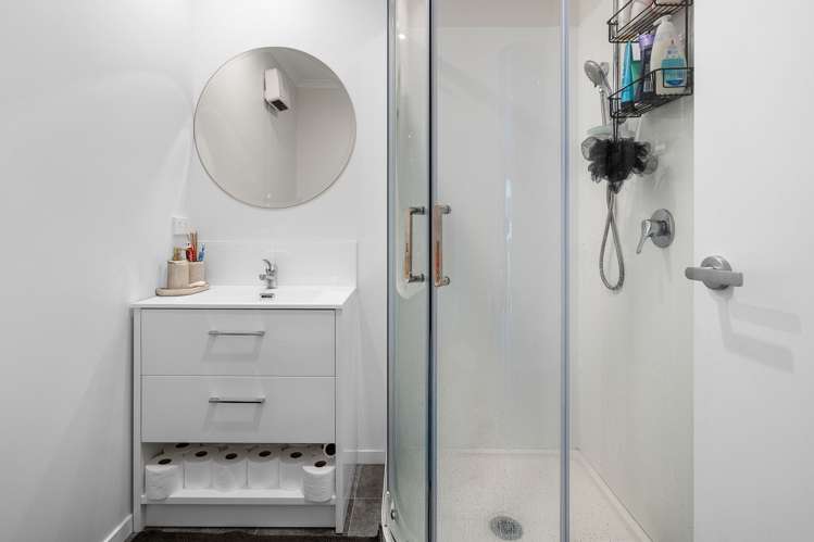 4/9 Beverley Crescent Hillcrest_7