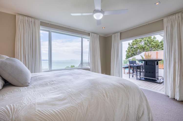 32 Arama Avenue Titirangi_19