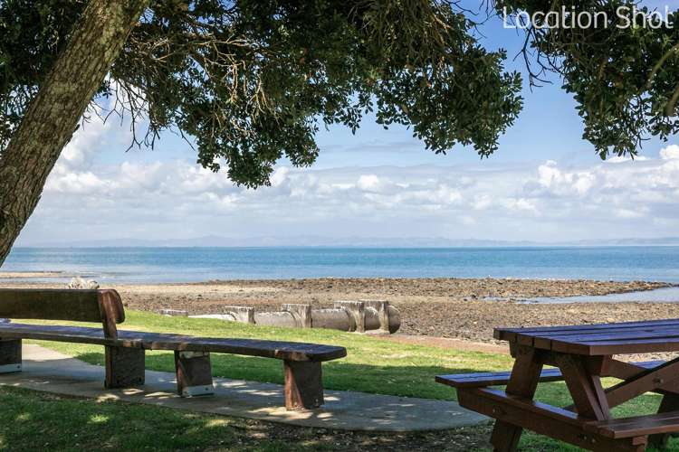 22 Seaview Avenue Te Puru_24