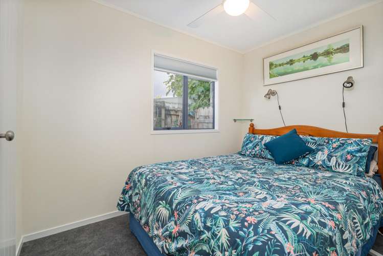 15 Martin Place Cooks Beach_18