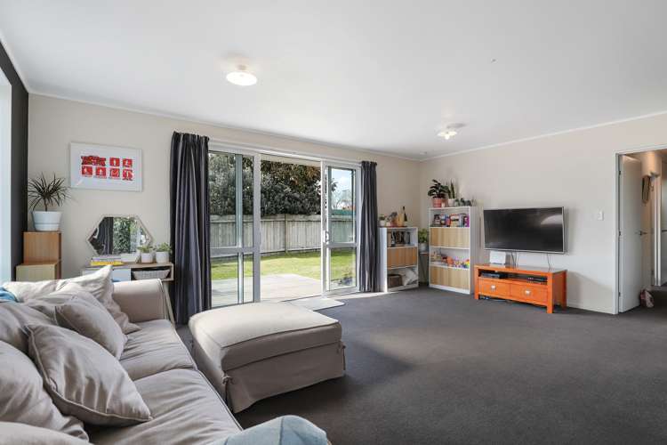 27a Bruce Avenue Glenview_1