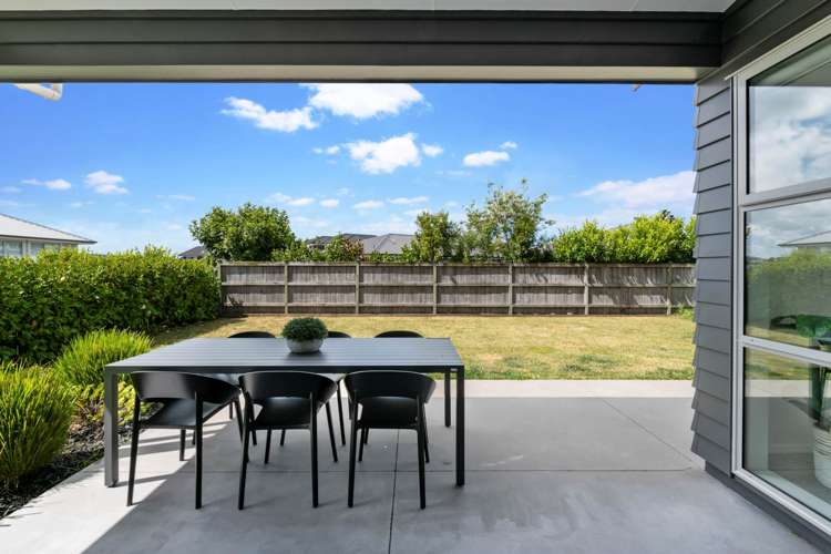 18 Taikura Avenue Red Beach_8