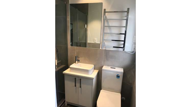 7 Meritage Lane Te Atatu South_8