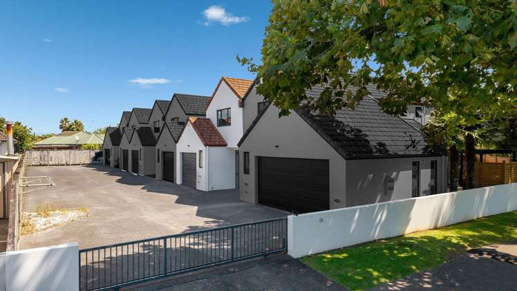 2/27 Kellaway Drive East Tamaki_13