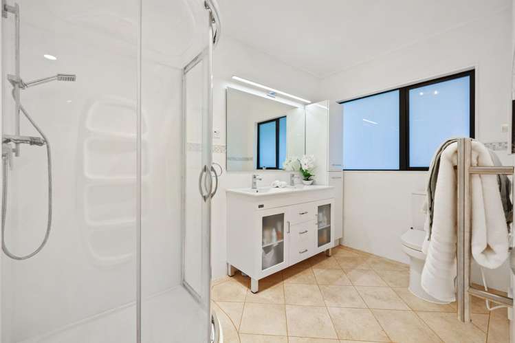 1/14 Kells Place Botany Downs_18