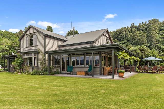 360 Spencer Road Lake Tarawera_2