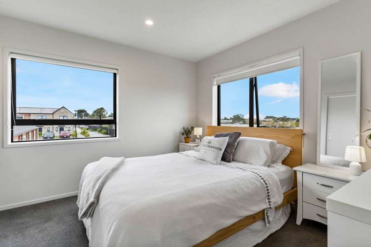 23/137 Hall Avenue Favona_10