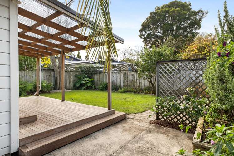 295 Aberdeen Road Gisborne_12