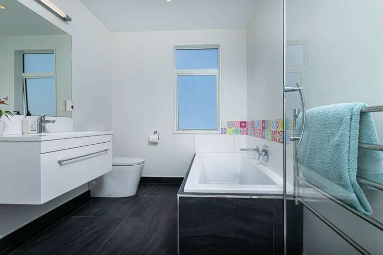 13 Sunview Street Silverdale_17