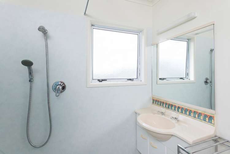 17/690 Gladstone Road Te Hapara_13