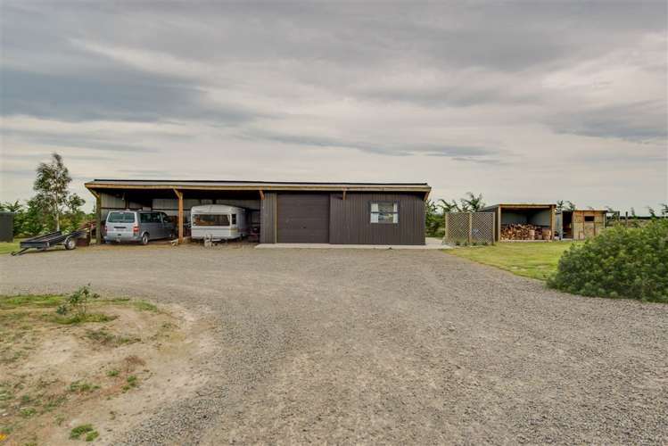 99 Bruces Road Sefton_15