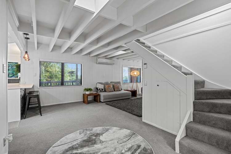 41 Taioma Crescent Te Atatu Peninsula_11