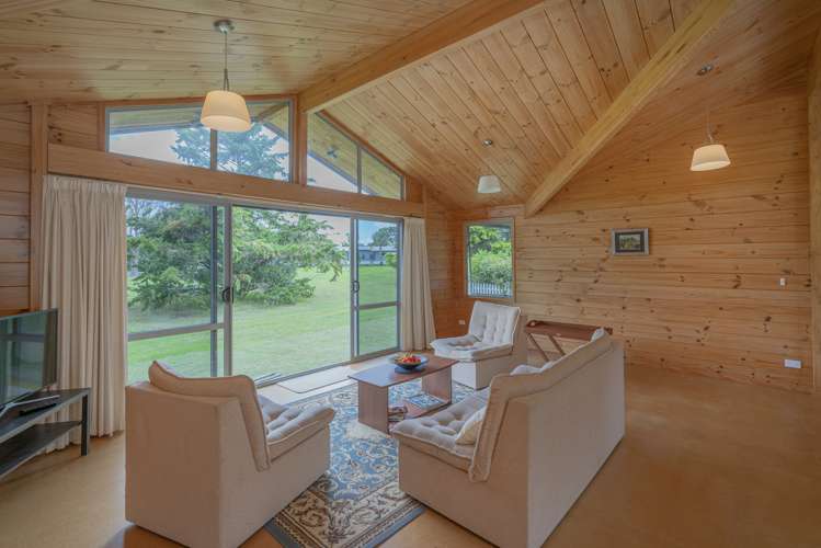 31 Parsons Dell Pauanui_5