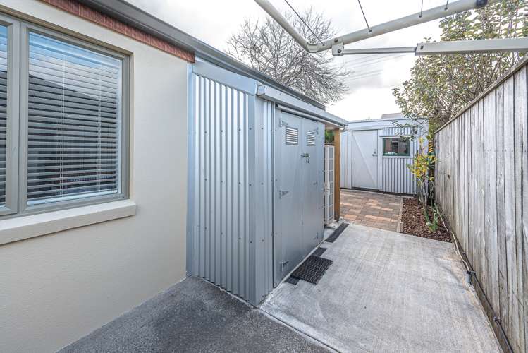 1 Perrett Drive Otamatea_24