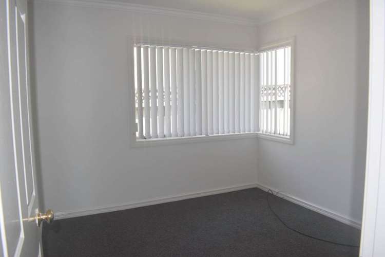 114 Frederick Street Hillsborough_23