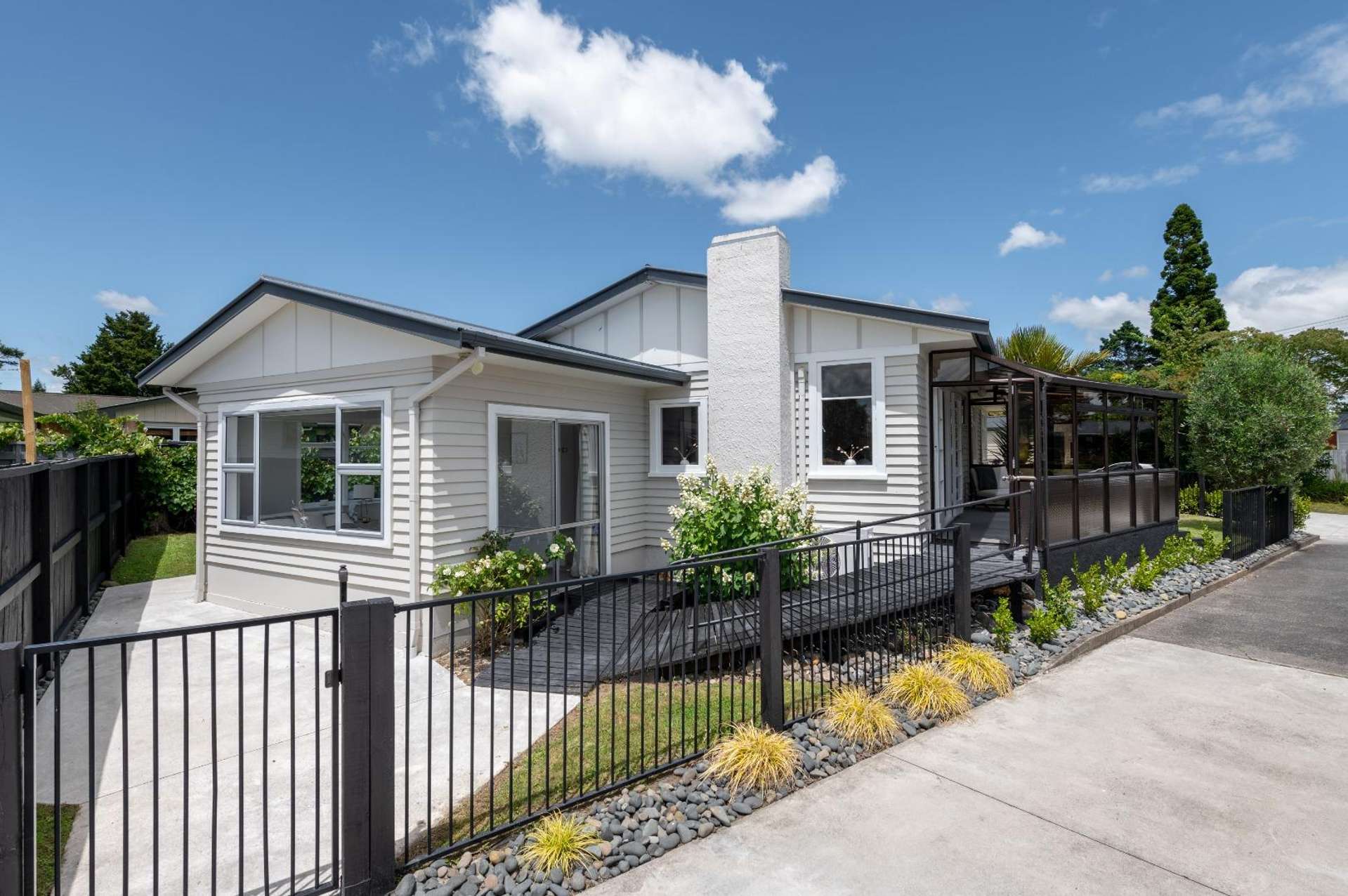 7 Winstone Avenue 1053_0