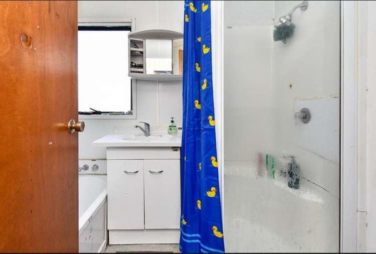 1 Caserta Place Clover Park_8