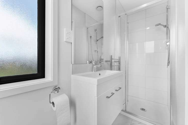 8/126 Canal Road Avondale_14