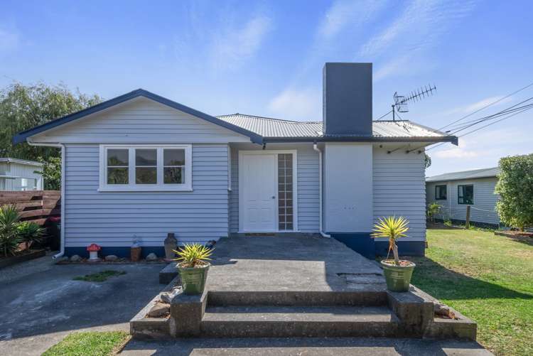 22 Parakai Street Paraparaumu_10