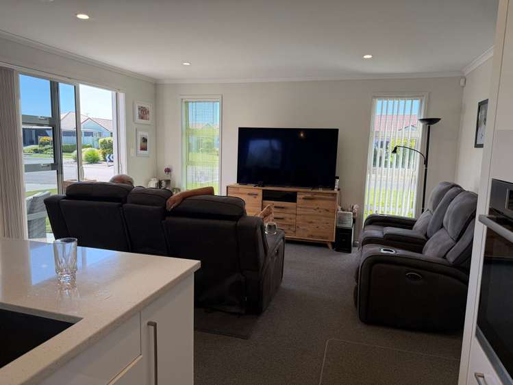 9 Ballantyne Way Aongatete_2