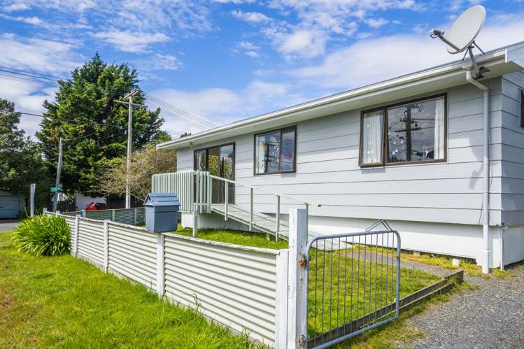 36 Anaru Street Raumati Beach_13