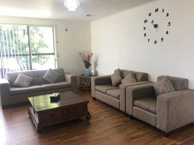 327 Pakuranga Road Pakuranga Heights_1