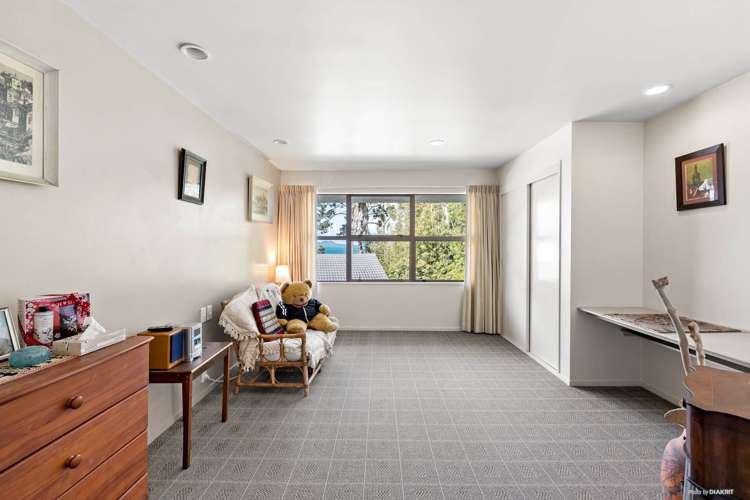 73 Cliff Road Torbay_18