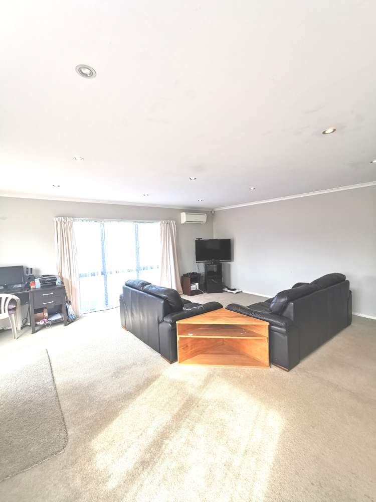 4 Byron Brown Place Otaki Beach_5