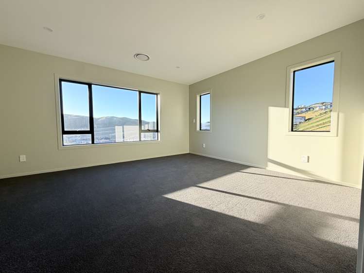 5 Swinton Place Churton Park_10