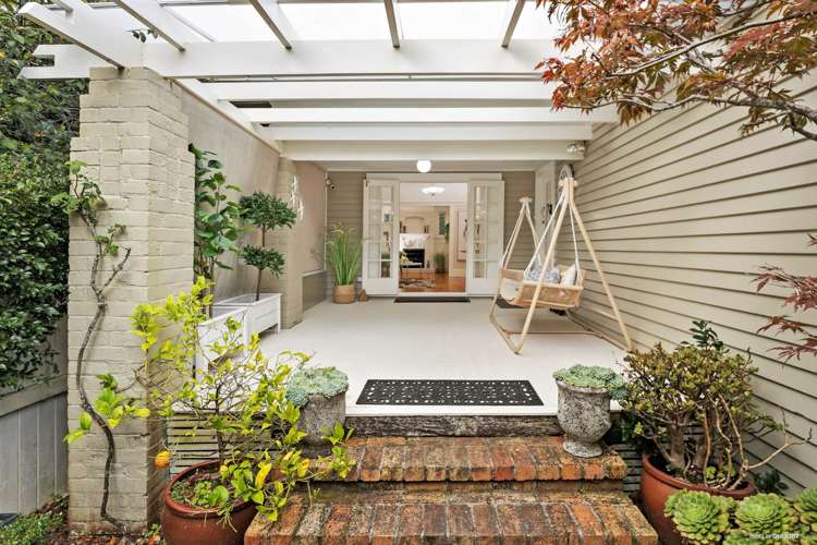 6a Renown Avenue Greenlane_5