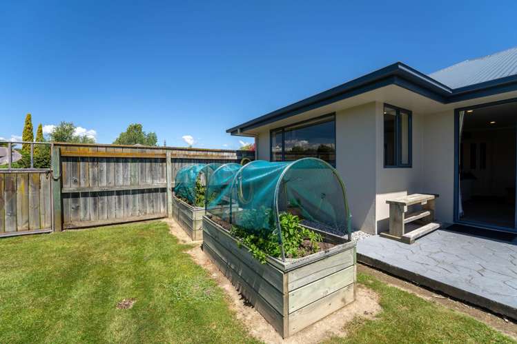 2 Mayer Crescent Wakefield_21