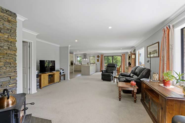 722 Downs Road West Eyreton_2