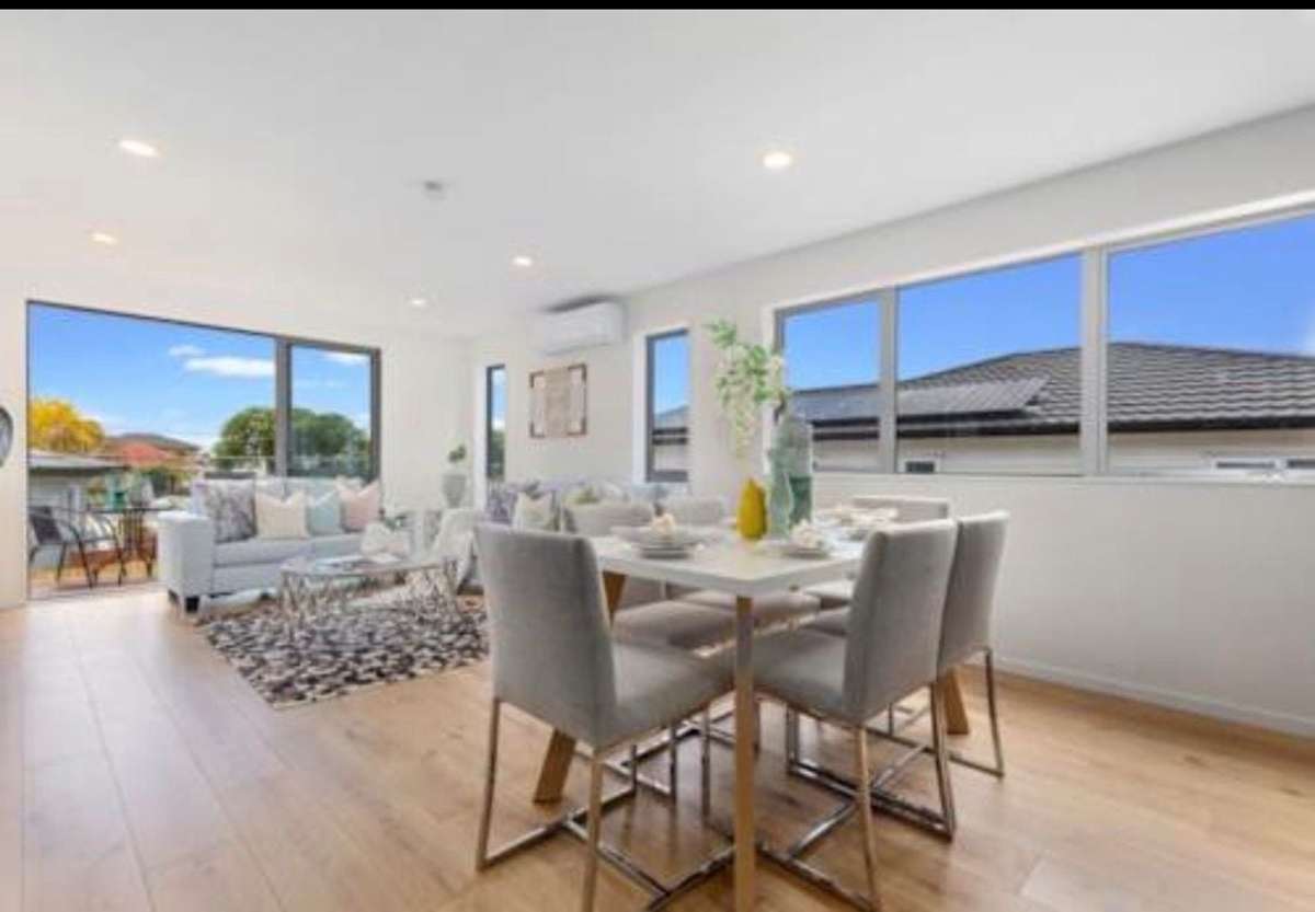 Nearly New Family Home 4