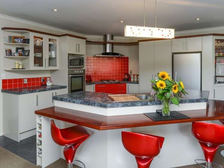 19 Tasman Drive Poraiti_7