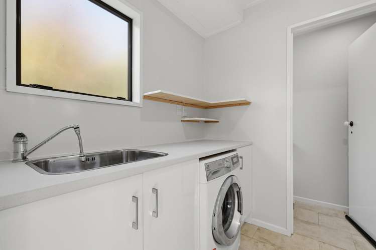 44 Driver Street Long Beach_15